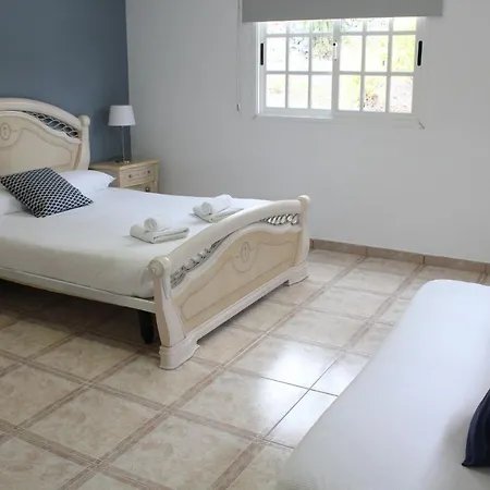 Chalet Con Piscina, Preciosas Vistas