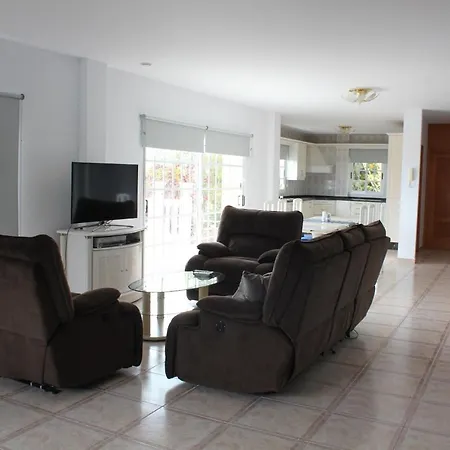 Chalet Con Piscina, Preciosas Vistas Costa Adeje (Tenerife)